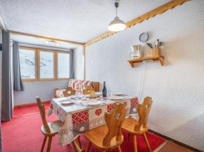 Apartment Arcelle 602 by Interhome